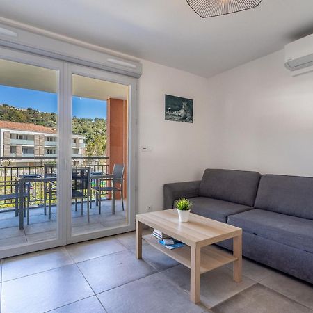 Apartment Le Jardin Du Loderi-2 By Interhome Bormes-les-Mimosas Eksteriør billede